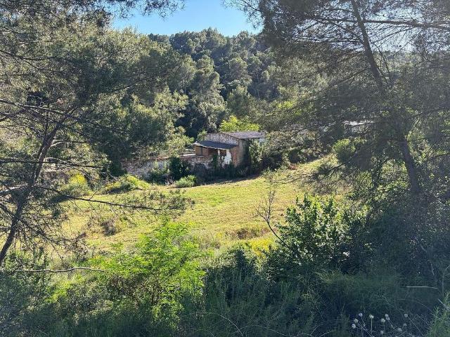 Terreno en venta en calle Pòligon, Castellar del Vallès, de 13.336 m² por 169.680