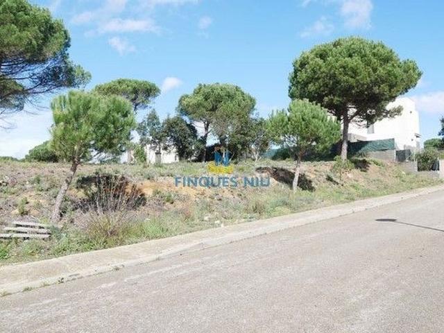 Terreno en venta en calle Riu Segre, Vidreres, de 1.133 m² por 95.000