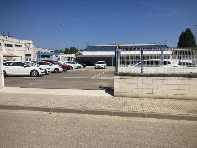 Terreno en venta en calle Rocacorba, Salt, de 1.234 m² por 325.000