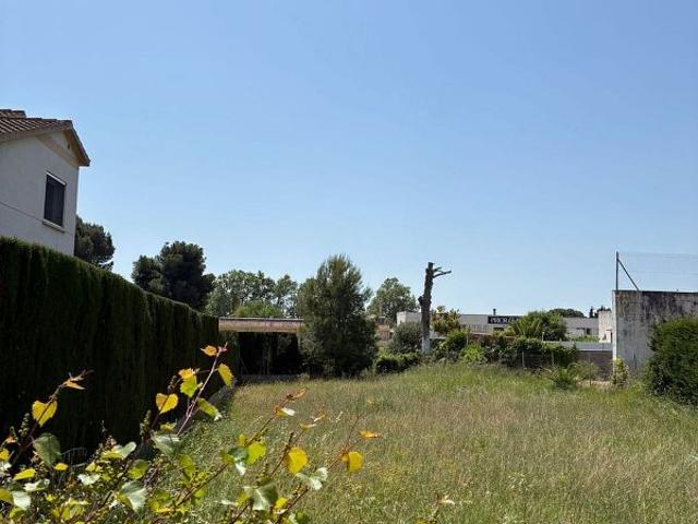 Terreno en venta en calle Salze, Banyeres del Penedès, de 350 m² por 89.000