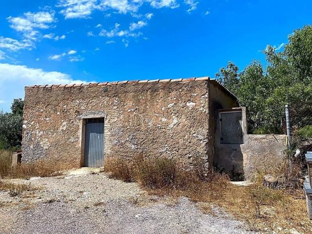 Terreno en venta en calle Tv, Perelló, el Tar, de 9.620 m² por 65.000
