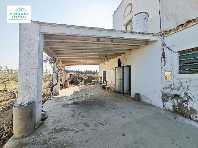 Terreno en venta en Camarles, de 8.700 m² por 150.000