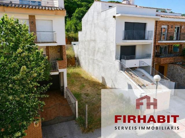 Terreno en venta en Canet de Mar, de 154 m² por 115.000