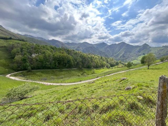 Terreno en Venta en Cangas de Onís