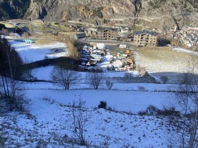 Terreno en Venta en Canillo