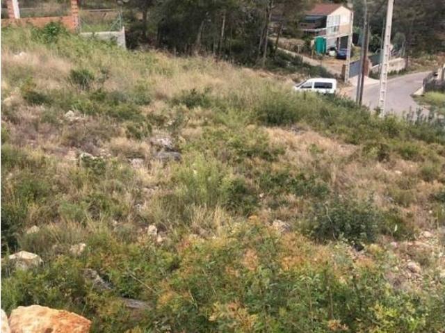 Terreno en Venta en Canyelles