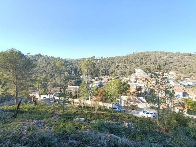 Terreno en Venta en Canyelles