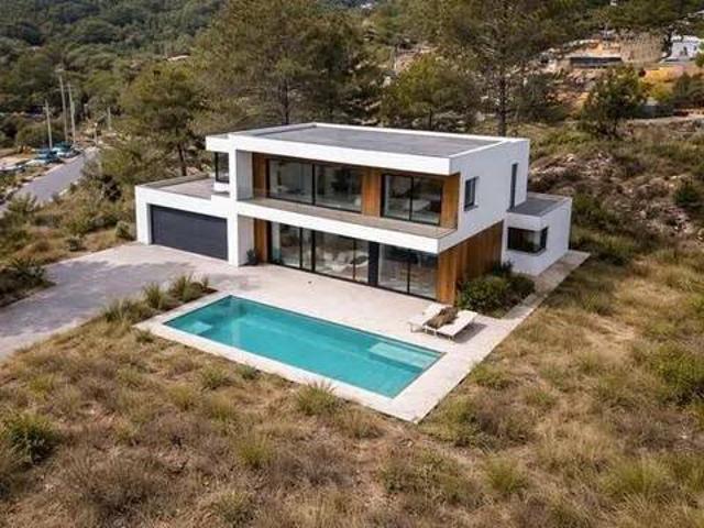 Terreno en Venta en Canyelles