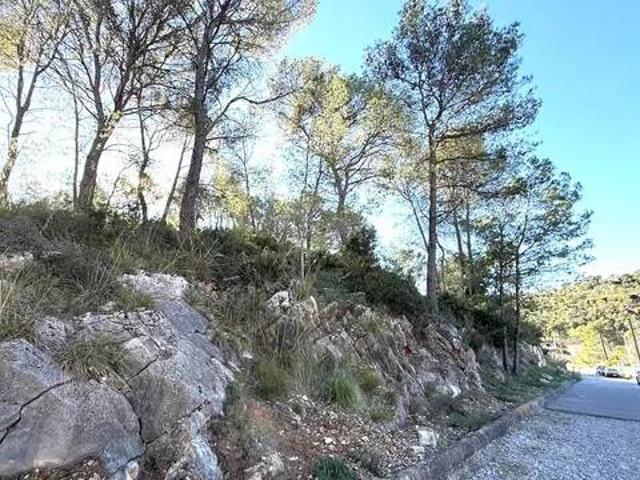 Terreno en Venta en Canyelles