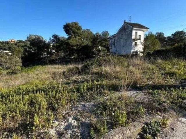 Terreno en Venta en Canyelles