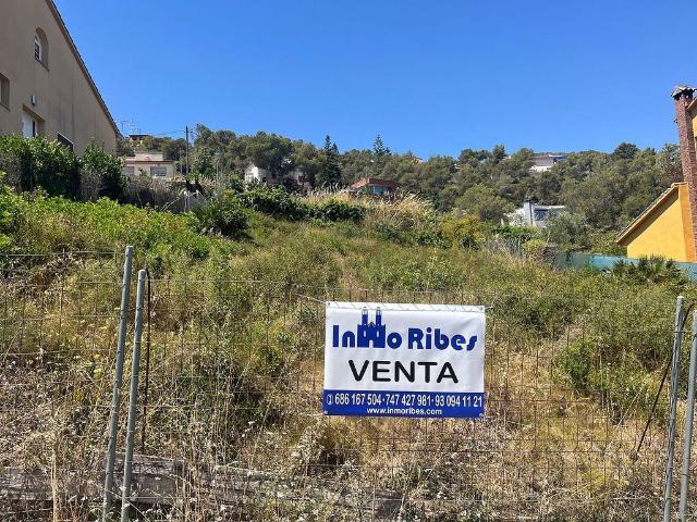 Terreno en venta en Canyelles, de 600 m² por 80.000