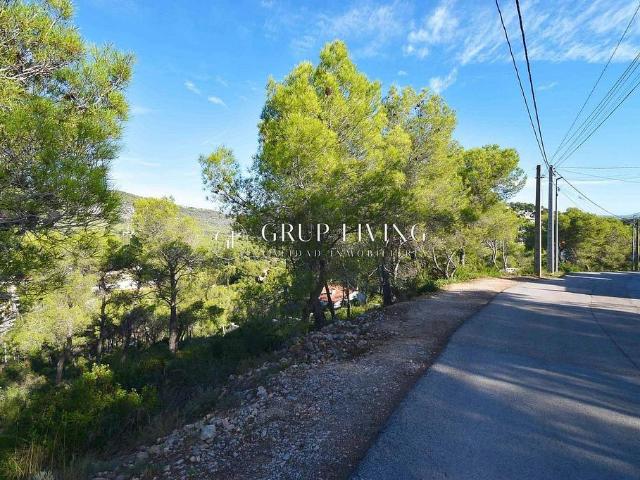 Terreno en venta en calle De Lleida, Canyelles, de 774 m² por 48.500