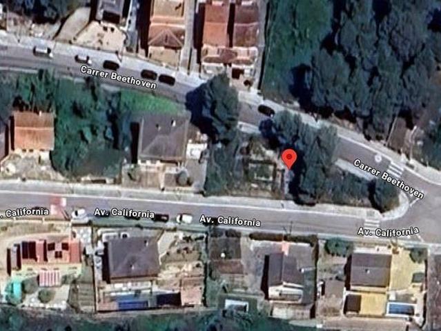 Terreno en venta en Canyelles, de 180 m² por 59.900
