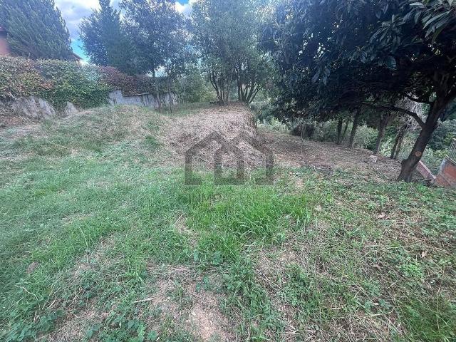 Terreno en venta en Castellar del Vallès, de 754 m² por 80.000