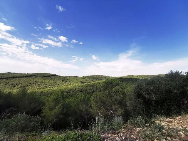 Terreno en venta en Castellet i la Gornal, de 200 m² por 44.500