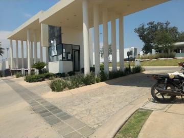 Terreno en venta en capital norte