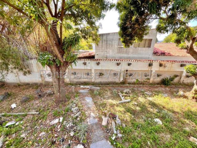 Terreno en Venta en Caracas La Floresta Distrito Federal 300 m2
