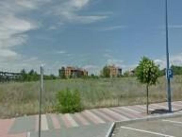 Terreno en venta en Carbajal de la Legua, Carbajal