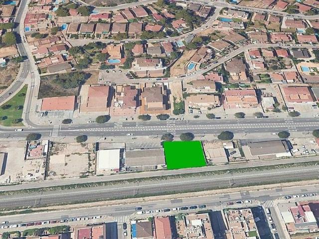 Terreno en venta en carretera Barcelona, Calafell, de 357 m² por 139.000