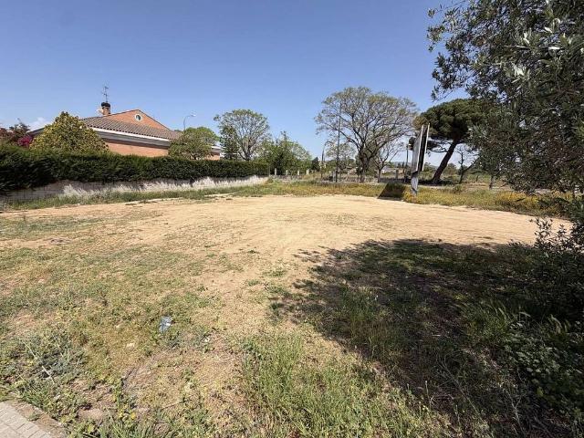 Terreno en venta en carretera D'alcolea del Pinar, Reus, de 750 m² por 169.000