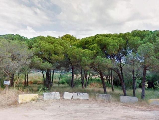 Terreno en venta en carretera De S'agaró, Castell Platja d´Aro, de 3.010 m² por 120.000