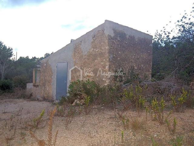 Terreno en venta en carretera Nacional, Perelló, el Tar, de 16.986 m² por 44.000