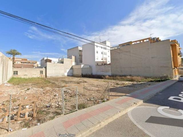 Terreno en Venta en Catral