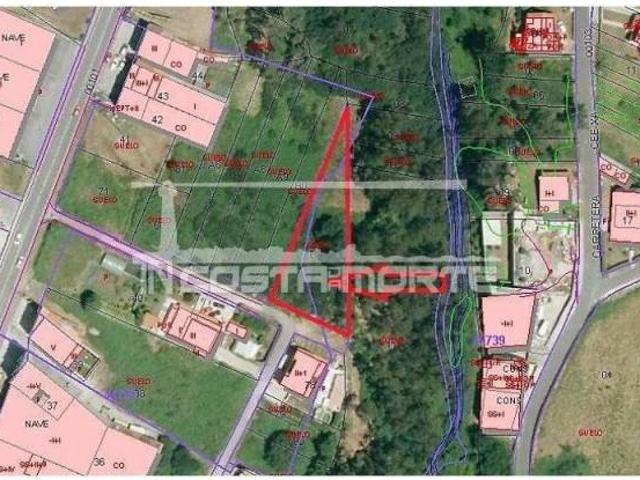 Terreno en Venta en Cee
