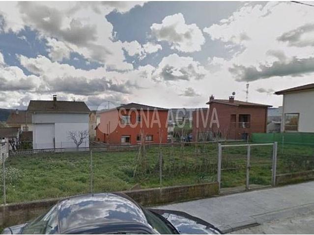 Terreno en venta en Centelles, de 212 m² por 99.000