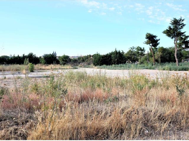 Terreno en venta en Centro Parque de La Manguilla