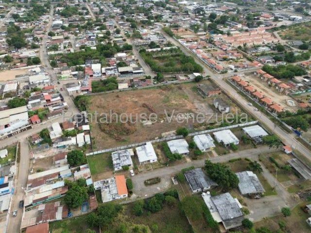 Terreno en Venta en Ciudad Ojeda Zulia 15305 m2