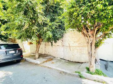 Terreno en Venta en colonia Del Valle Centro
