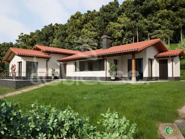 Terreno en Venta en Colunga