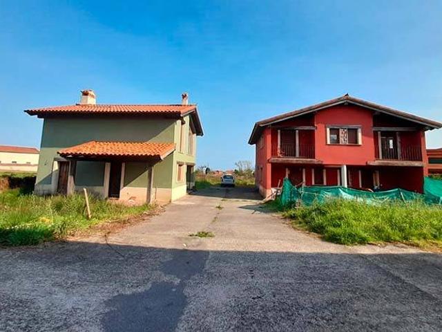 Terreno en Venta en Colunga