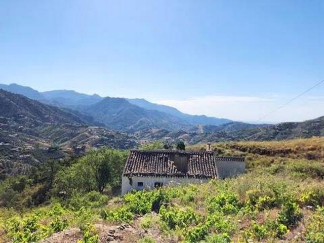 Terreno en Venta en Cómpeta