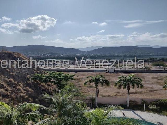 Terreno en Venta en Complejo Turistico El Morro, Puerto La Cruz