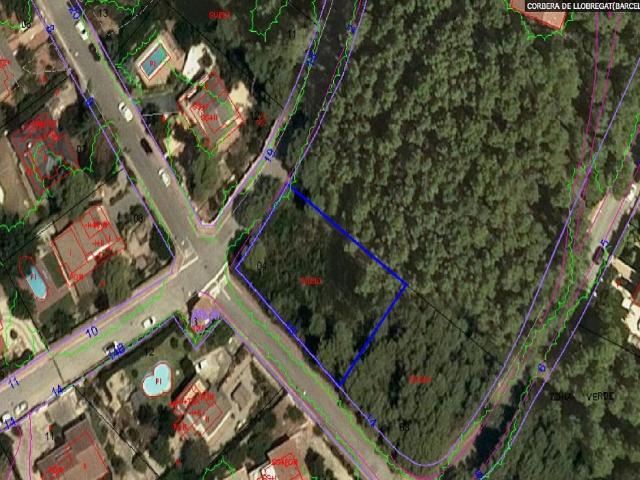 Terreno en venta en Corbera de Llobregat, de 1.000 m² por 44.000