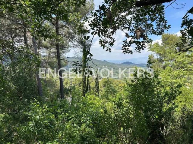 Terreno en Venta en Corbera de Llobregat