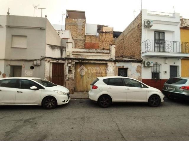 Terreno en Venta en Coria del Río