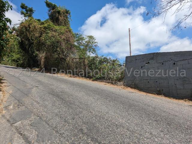 Terreno en Venta en Corralito, Caracas
