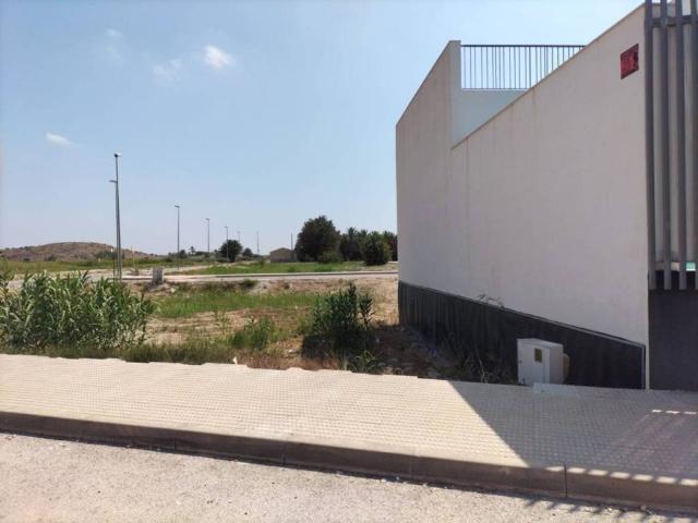 Terreno en Venta en Cox