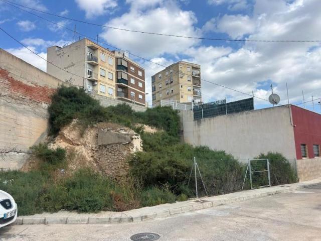 Terreno en venta en Crevillent, Biblioteca