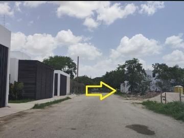 Terreno en venta en Dzitya. AAL