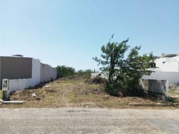 Terreno en venta en dzitya de 563m2