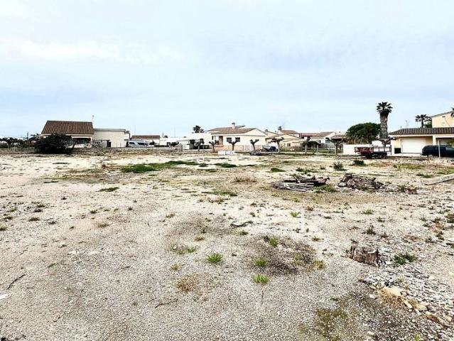Terreno en venta en Deltebre, de 592 m² por 65.000