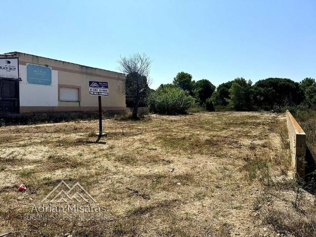 Terreno en venta en Deltebre, de 600 m² por 75.000