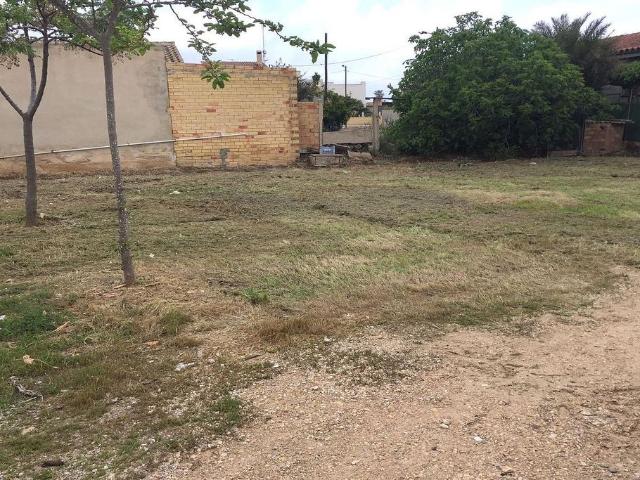Terreno en venta en Deltebre, de 758 m² por 40.000