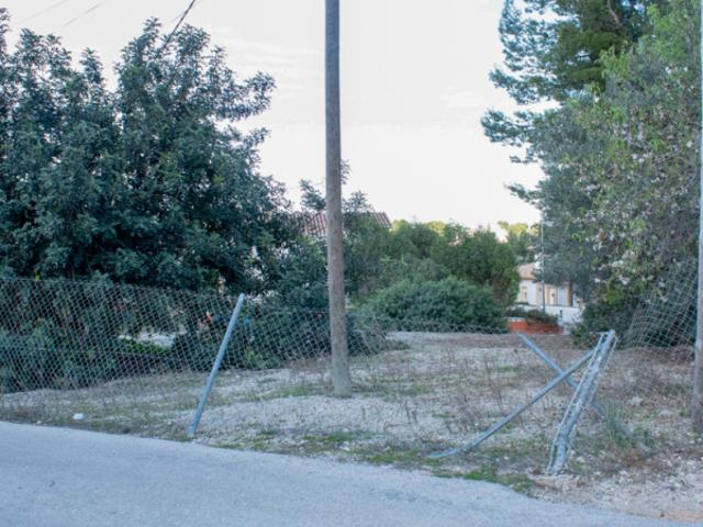 Terreno en venta en Denia, MON MITAD