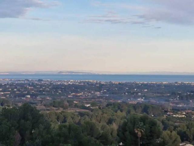 Terreno en Venta en Dénia