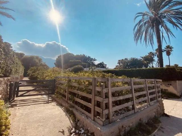 Terreno en Venta en Dénia